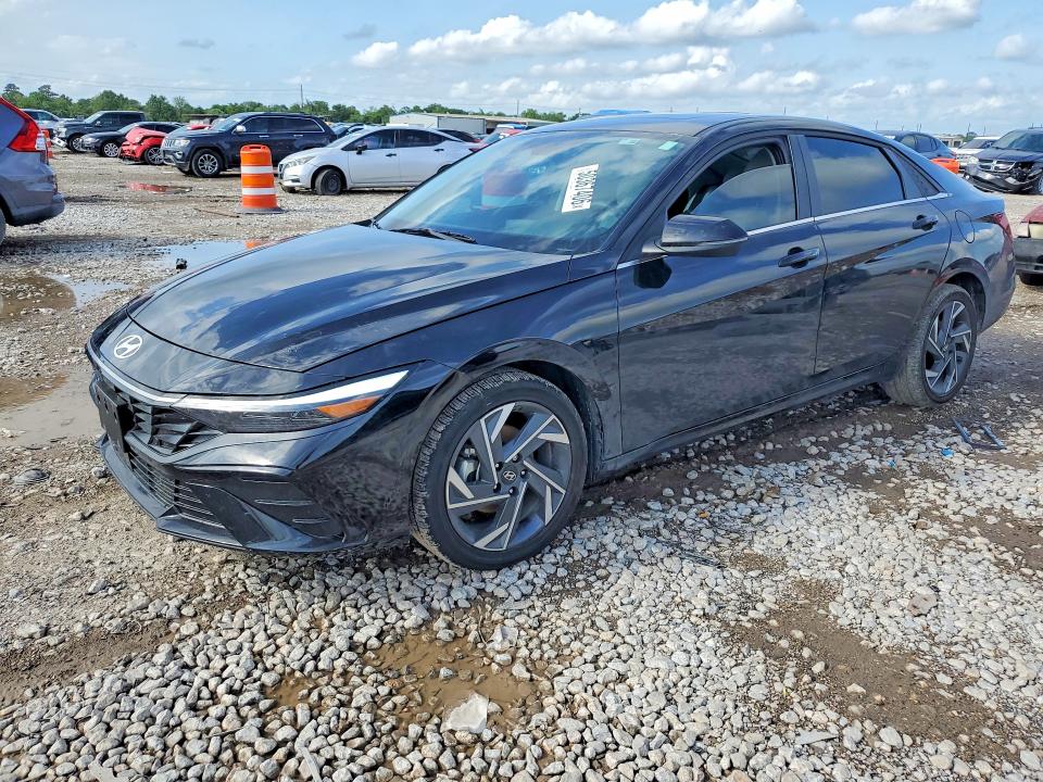 2025 Hyundai Elantra VIN KMHLN4DJ6SU155975 COPART salvage auction — NORMAL WEAR, Tx - Salvage Vehicle Title, sold $175 on 2026-07-30 (photo 1)
