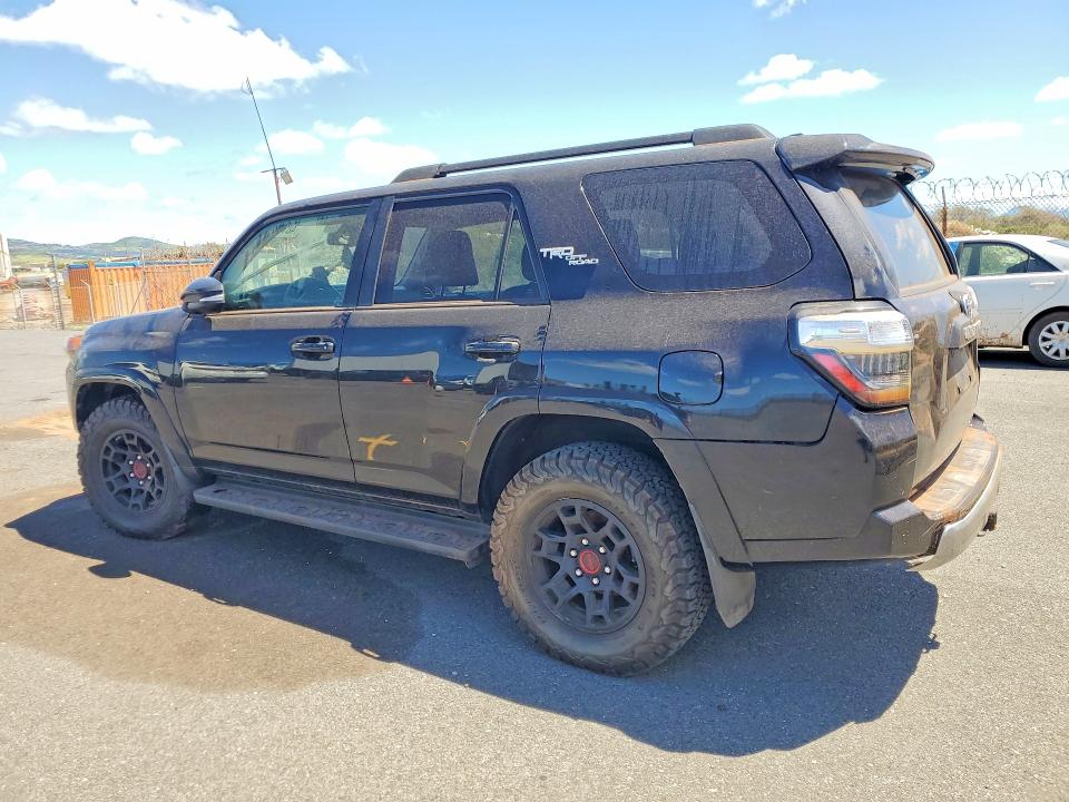 2021 Toyota 4runner VIN JTERU5JR8M5906665 COPART salvage auction — WATER/FLOOD, Hi - Certificate Of Salvage, sold $9,700 on 2026-07-20 (photo 2)