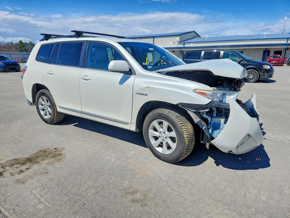 2011 Toyota Highlander hybrid VIN JTEBC3EH3B2001713 COPART salvage auction — FRONT END, Me - Cert Of Title-Salvage Collisio, sold $1,300 on 2026-07-15 (photo 4)