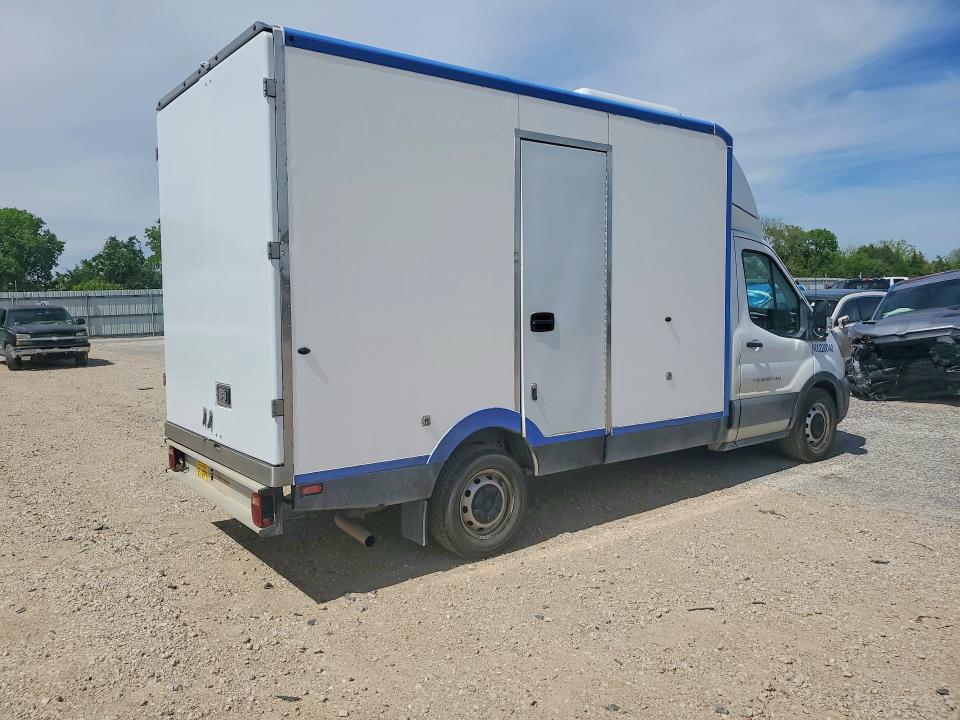2021 Ford Transit VIN 1FDBW5Z85MKA93150 COPART salvage auction — NORMAL WEAR, Tx - Certificate Of Title, sold $17,000 on 2026-07-30 (photo 3)