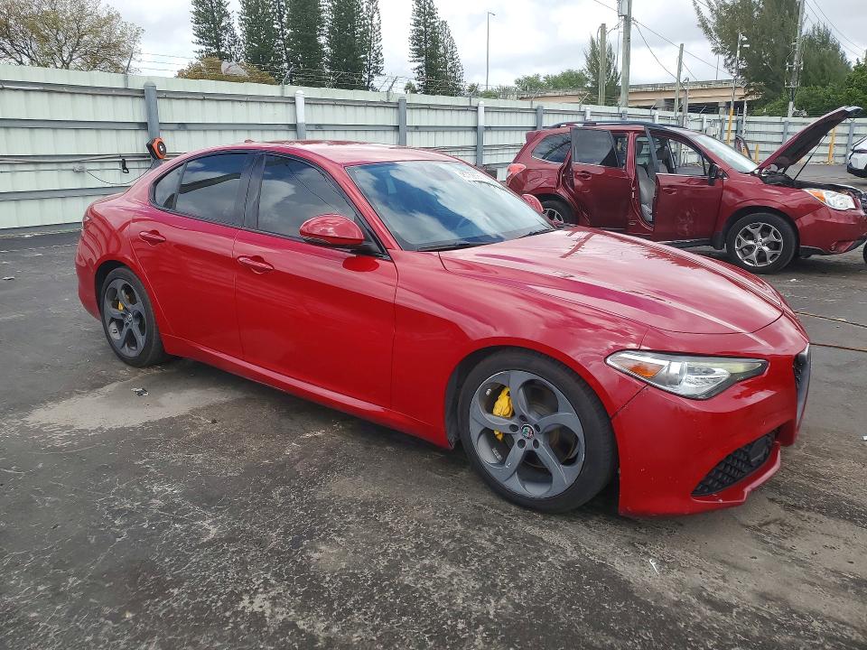 2019 Alfa romeo Giulia VIN ZARFAMAN4K7599798 COPART salvage auction — FRONT END, Fl - Certificate Of Title (P), sold $7,400 on 2026-07-29 (photo 4)