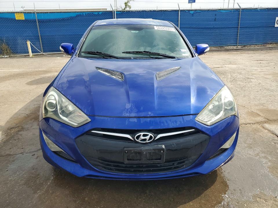 2013 Hyundai Genesis VIN KMHHU6KJ9DU101192 COPART salvage auction — REAR END, Tx - Salvage Vehicle Title, sold $400 on 2026-07-28 (photo 5)