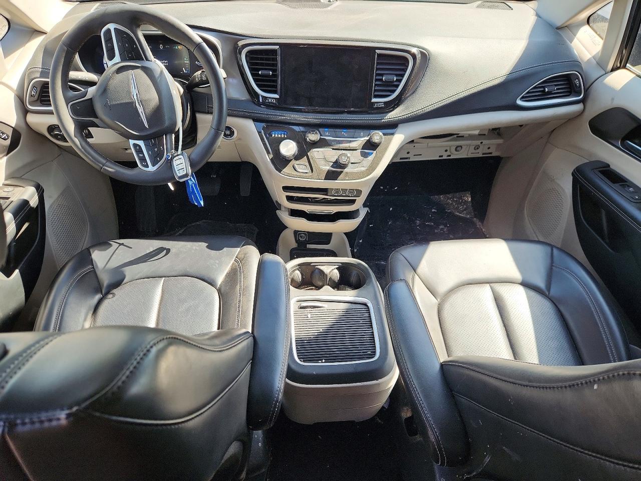 2023 Chrysler Pacifica VIN 2C4RC1L75PR626219 COPART salvage auction — All Over, CA - SALVAGE CERTIFICATE, sold $6,800 on 2026-07-14 (photo 8)