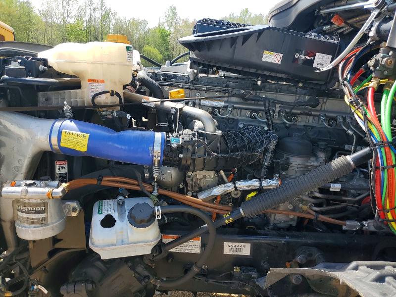 2026 Freightliner Cascadia 126 VIN 3AKJHHDR9TSWN4449 COPART salvage auction — ALL OVER, VA - CERT OF TITLE - SALVAGE, sold $41,500 on 2026-09-10 (photo 7)