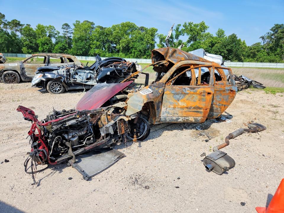 2008 Chrysler Pacifica VIN 2A8GM68X08R144584 COPART salvage auction — BURN, Tx - Nonrepairable Title, sold $200 on 2026-09-11 (photo 1)