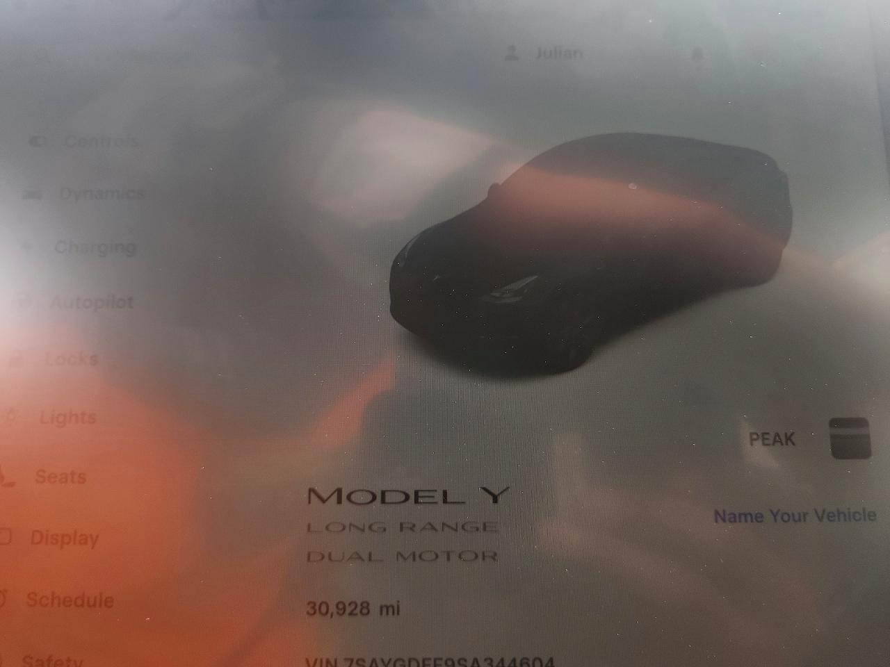 2025 Tesla Model Y VIN 7SAYGDEE9SA344604 COPART salvage auction — Front End, TX - SALVAGE VEHICLE TITLE, sold $9,900 on 2026-07-09 (photo 9)