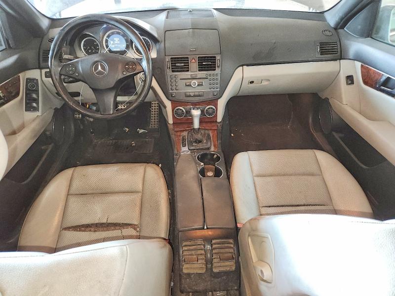 2011 Mercedes-benz C-klasse VIN WDDGF5EB1BA417022 COPART salvage auction — FRONT END, Az - Cert Of Title - Salvage, sold $500 on 2026-07-20 (photo 8)