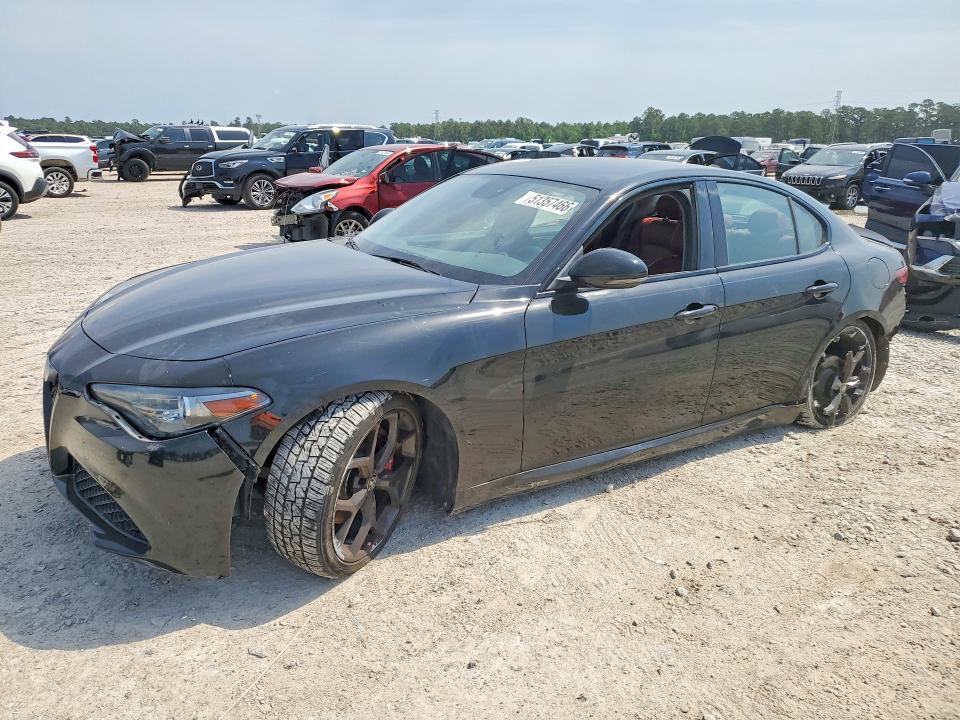 2019 Alfa romeo Giulia VIN ZARFAMAN7K7622510 — COPART salvage auction photo