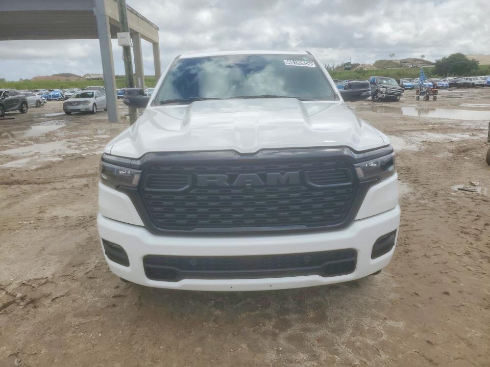 2025 Ram 1500 VIN 1C6RREBGXSN691488 COPART salvage auction — MINOR DENT/SCRATCHES, FL - CERTIFICATE OF TITLE, sold $26,250 on 2026-07-09 (photo 5)