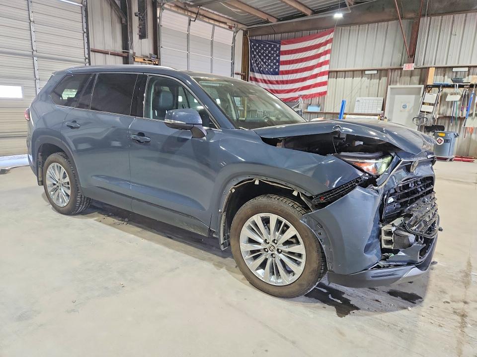 2024 Toyota Highlander VIN 5TDAAAB59RS003974 COPART salvage auction — FRONT END, MO - SALVAGE CERTIFICATE OF TITLE, sold $20,500 on 2026-07-27 (photo 4)