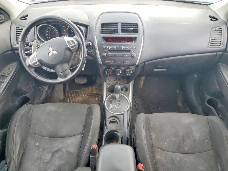 2013 Mitsubishi Outlander VIN 4A4AP3AUXDE020678 COPART salvage auction — FRONT END, Mi - Dealer Only Clean Title, sold $850 on 2026-07-09 (photo 8)