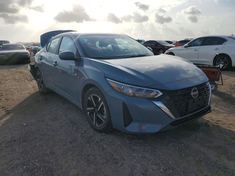 2024 Nissan Sentra VIN 3N1AB8CV2RY361868 COPART salvage auction — REAR END, TX - SALVAGE VEHICLE TITLE, sold $4,950 on 2026-07-09 (photo 4)