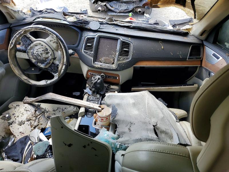 2016 Volvo Xc90 VIN YV4A22PL7G1032293 COPART salvage auction — ENGINE BURN, Ca - Non-Repairable Vehicle Cert, sold $225 on 2026-07-31 (photo 8)