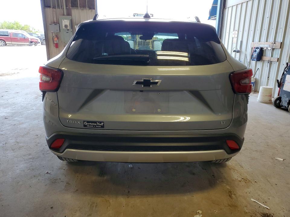 2026 Chevrolet Trax VIN KL77LHEP8TC075717 COPART salvage auction — FRONT END, Tx - Salvage Vehicle Title, sold $4,100 on 2026-07-24 (photo 6)