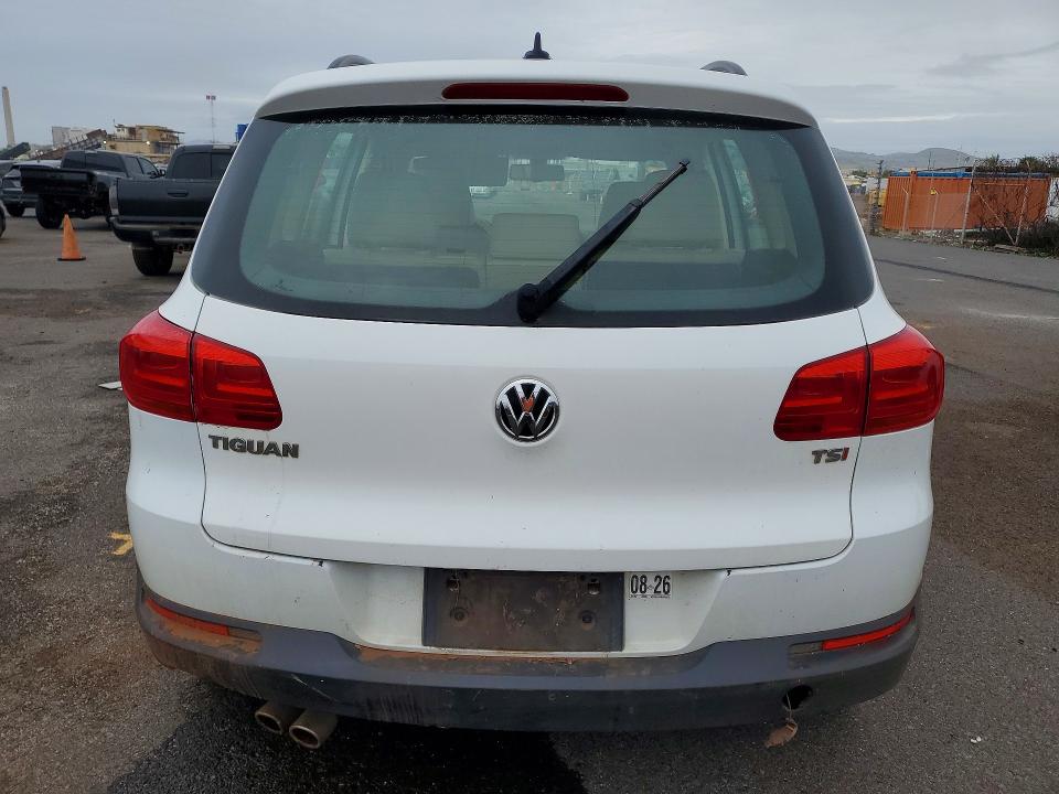 2017 Volkswagen Tiguan VIN WVGAV7AX4HK000072 COPART salvage auction — WATER/FLOOD, Hi - Certificate Of Salvage, sold $150 on 2026-07-20 (photo 6)