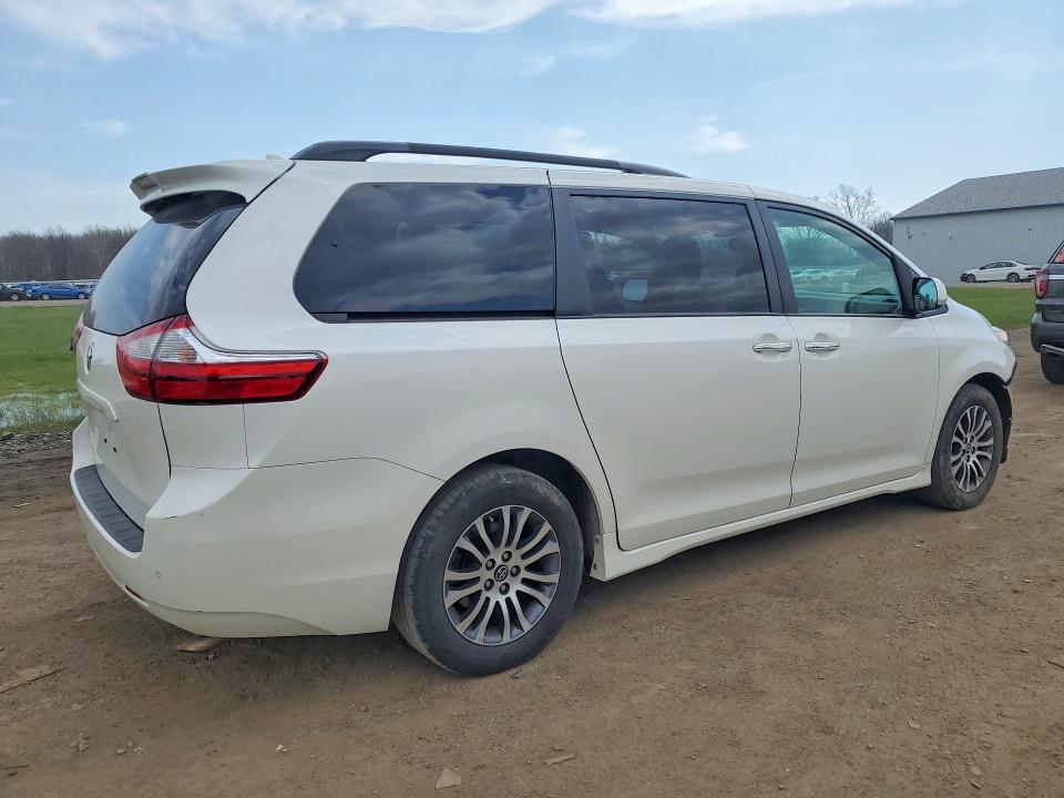 2019 Toyota Sienna VIN 5TDYZ3DC5KS010697 COPART salvage auction — FRONT END, Oh - Cert Of Title-Salvage, sold $13,000 on 2026-07-09 (photo 3)