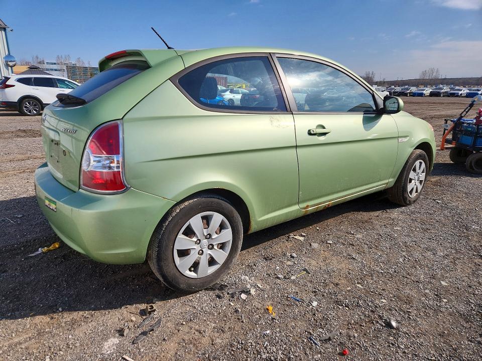2010 Hyundai Accent VIN KMHCN3BC1AU164421 COPART salvage auction — SIDE, ON - PERMIT NO BRAND - UNFIT, sold $200 on 2026-07-14 (photo 3)