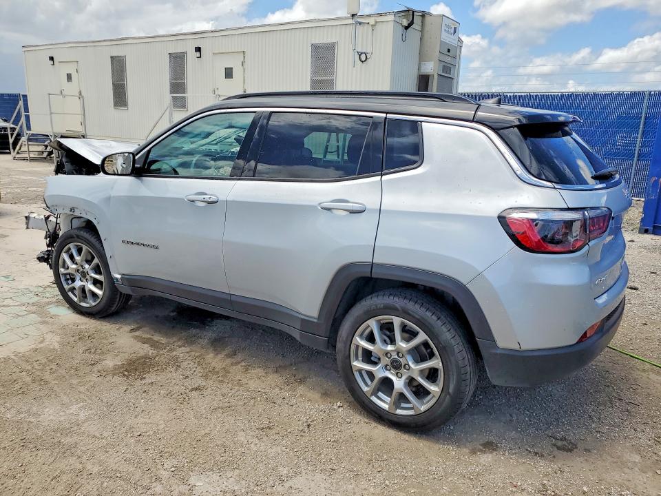 2025 Jeep Compass VIN 3C4NJDCNXST508077 COPART salvage auction — FRONT END, FL - CERTIFICATE OF DESTRUCTION, sold $3,650 on 2026-07-02 (photo 2)