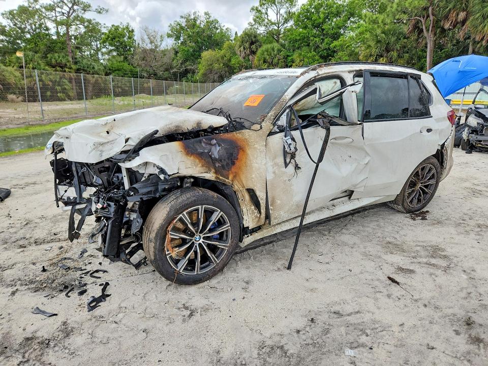 2022 BMW X5 VIN 5UXJU4C09N9M12771 COPART salvage auction — FRONT END, Fl - Certificate Of Destruction, sold $5,000 on 2026-07-08 (photo 1)