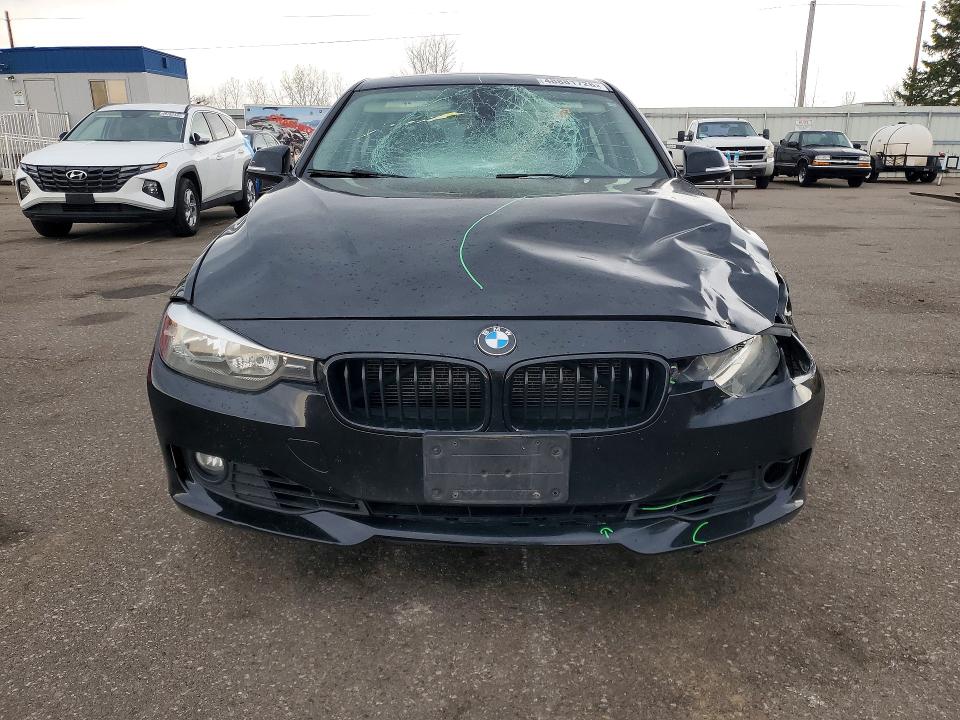 2015 BMW 3 series VIN WBA3B5G56FNS13288 COPART salvage auction — FRONT END, MN - CERT OF TITLE-SALVAGE, sold $2,000 on 2026-08-11 (photo 5)