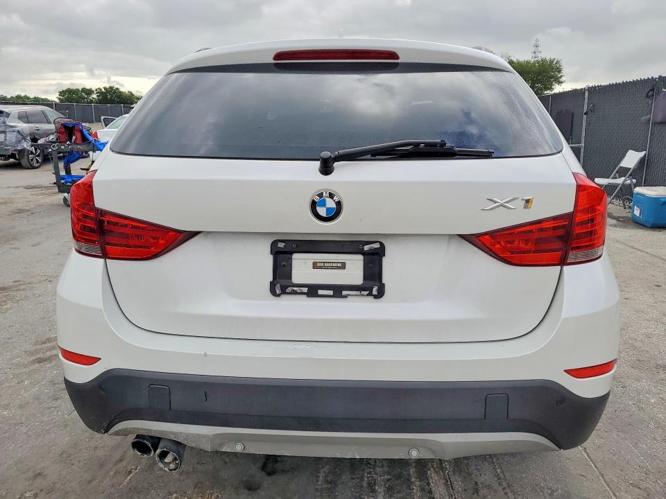 2015 BMW X1 VIN WBAVM1C50FV317762 COPART salvage auction — BURN, FL - CERT OF TITLE SLVG REBUILDABLE, sold $1,100 on 2026-07-02 (photo 6)