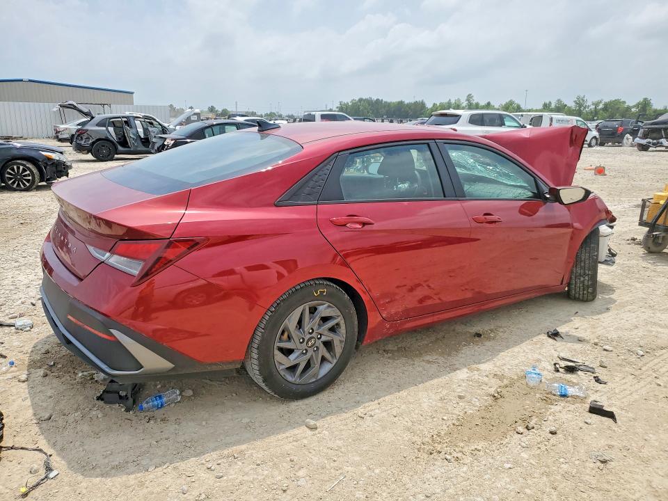 2024 Hyundai Elantra VIN KMHLM4DG9RU819655 COPART salvage auction — FRONT END, Tx - Salvage Vehicle Title, sold $1,750 on 2026-07-07 (photo 3)