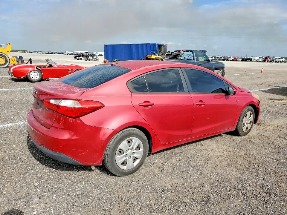 2016 Kia Forte VIN KNAFK4A68G5438452 COPART salvage auction — VANDALISM, Salvage Title, sold $425 on 2026-07-13 (photo 3)