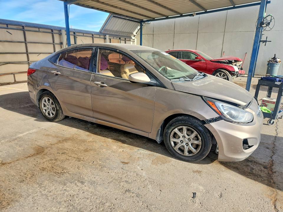 2012 Hyundai Accent VIN KMHCT4AE6CU250437 COPART salvage auction — FRONT END, Tx - Salvage Vehicle Title, sold $625 on 2026-07-10 (photo 4)