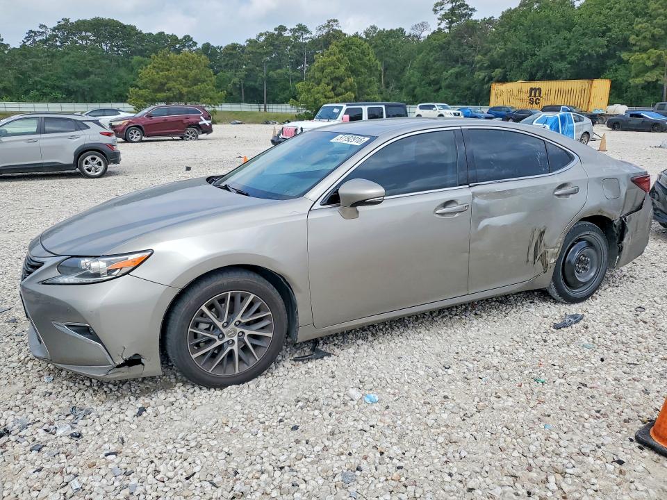 2017 Lexus ES VIN 58ABK1GG3HU071813 COPART salvage auction — SIDE, Tx - Certificate Of Title, sold $4,000 on 2026-07-03 (photo 1)