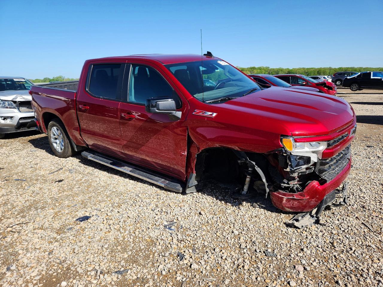 2023 Chevrolet Silverado VIN 1GCUDEED3PZ305433 COPART salvage auction — Front End, KS - CERT OF TITLE-SALVAGE, sold $19,400 on 2026-07-09 (photo 4)