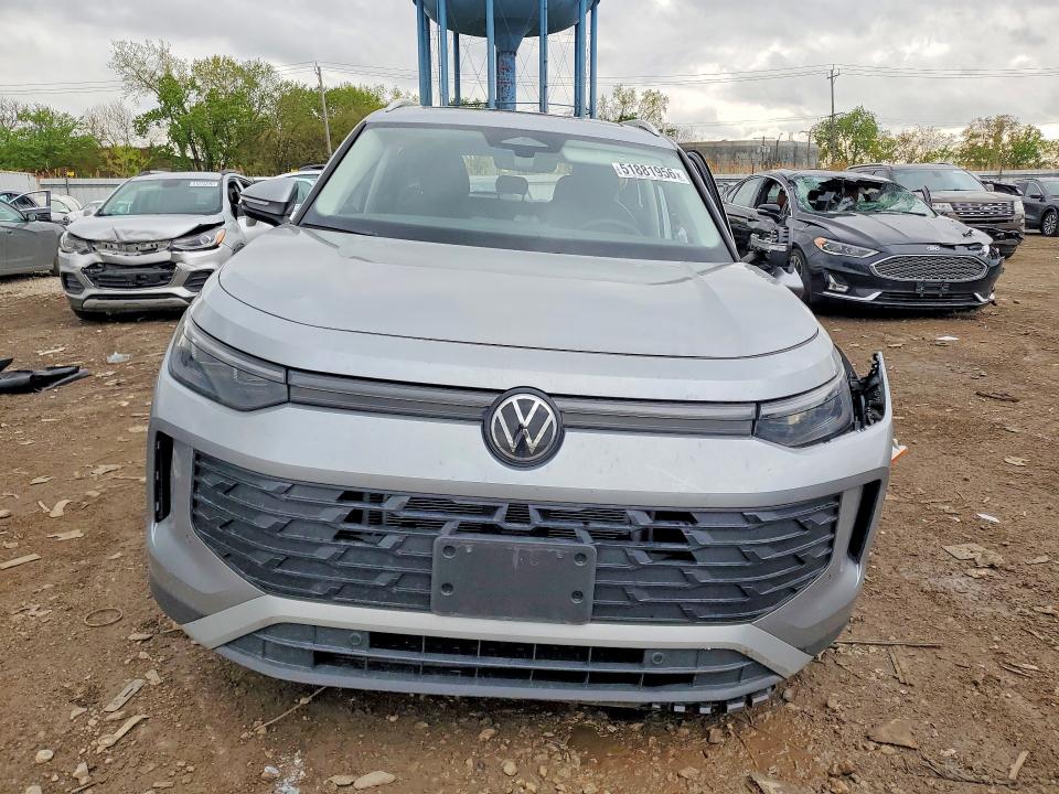 2025 Volkswagen VIN 3VVMR7RM3SM063360 COPART salvage auction — SIDE, Il - Salvage Certificate, sold $6,100 on 2026-07-31 (photo 5)
