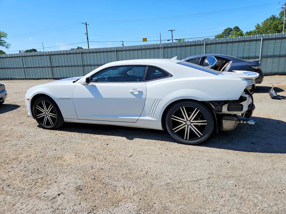 2015 Chevrolet Camaro VIN 2G1FD1E38F9301422 COPART salvage auction — REAR END, La - Cert Of Title-Salvage, sold $2,750 on 2026-07-09 (photo 2)