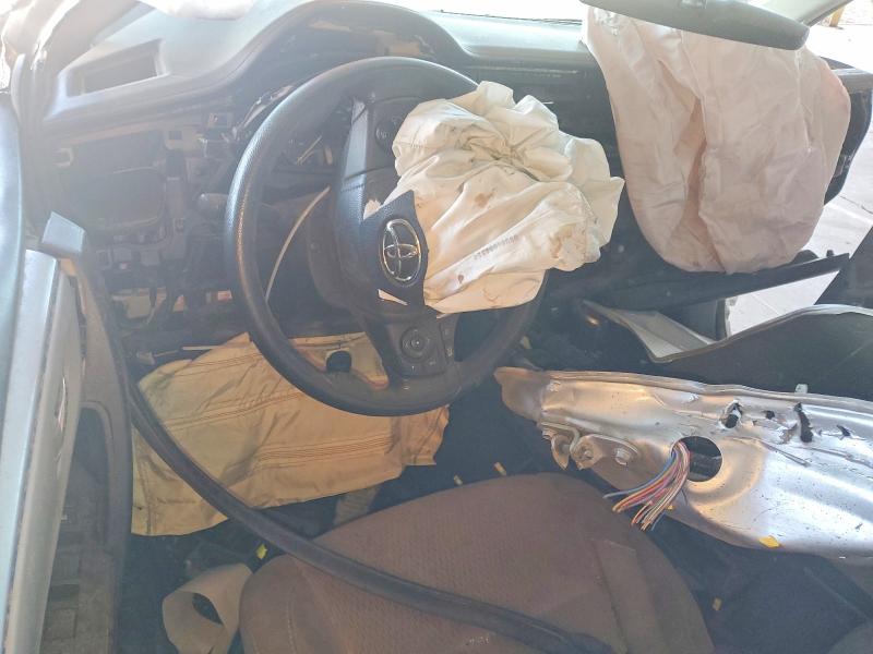 2015 Toyota Corolla VIN 5YFBURHE8FP195751 COPART salvage auction — ALL OVER, Az - Cert Of Title - Salvage, sold $850 on 2026-07-06 (photo 8)
