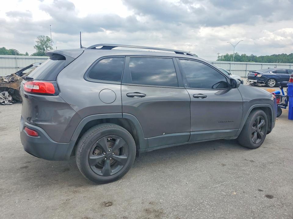 2018 Jeep Cherokee VIN 1C4PJLCB4JD518844 COPART salvage auction — MECHANICAL, Va - Dealer Only Clean Title, sold $2,250 on 2026-07-09 (photo 3)