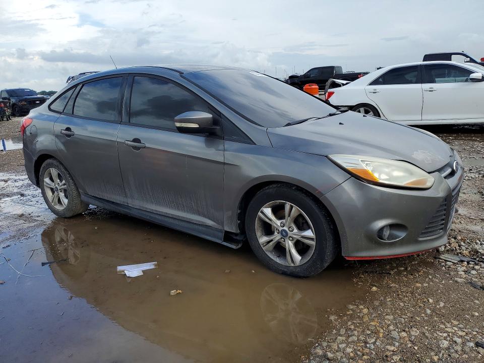 2012 Ford Focus VIN 1FAHP3E23CL167360 COPART salvage auction — REAR END, Tx - Bonded Title - Salvage, sold $550 on 2026-07-02 (photo 4)