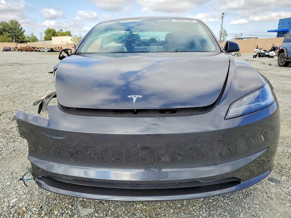 2025 Tesla Model 3 VIN 5YJ3E1EA8SF082991 COPART salvage auction — FRONT END, Salvage Title, sold $4,600 on 2026-07-22 (photo 5)