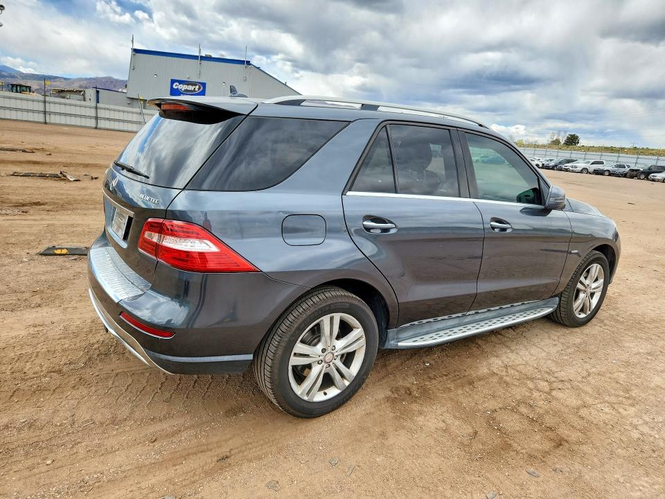 2012 Mercedes-benz Ml-class VIN 4JGDA2EB8CA017322 COPART salvage auction — MINOR DENT/SCRATCHES, NM - CERTIFICATE OF TITLE, sold $300 on 2026-07-29 (photo 3)