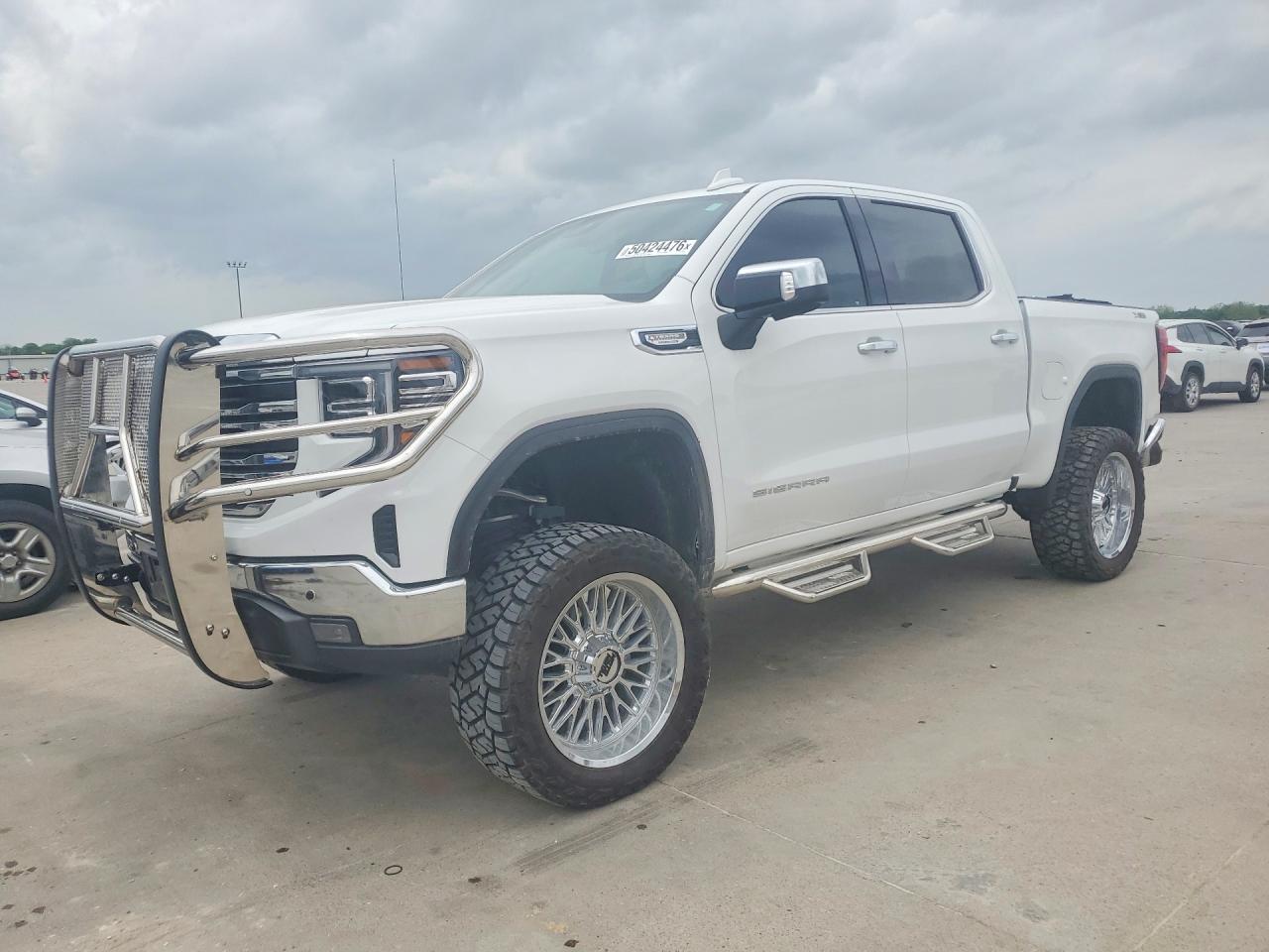 2026 GMC Sierra VIN 1GTUUDE80TZ256425 COPART salvage auction — Rear End, TX - SALVAGE VEHICLE TITLE, sold $30,000 on 2026-07-02 (photo 1)