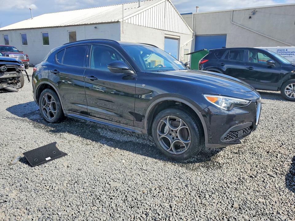2022 Alfa romeo Stelvio VIN ZASPAKBN8N7D34086 COPART salvage auction — UNDERCARRIAGE, Ga - Cert Of Title-Salvage, sold $11,200 on 2026-07-31 (photo 4)