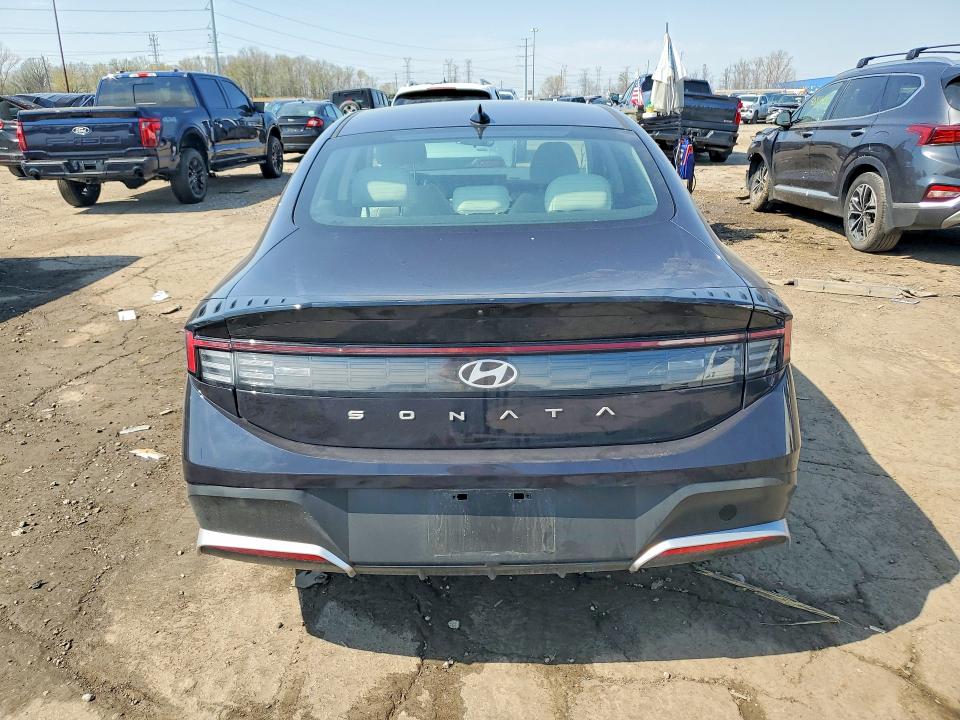 2024 Hyundai Sonata VIN KMHL64JA5RA380367 COPART salvage auction — FRONT END, Mi - Cert Of Title-Salvage Vehicle, sold $5,500 on 2026-07-14 (photo 6)