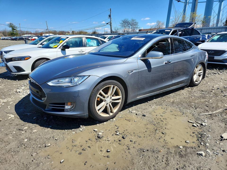2013 Tesla Model s VIN 5YJSA1CN3DFP03442 COPART salvage auction — REAR END, Mt - Dealer Only Clean Title (P), sold $3,150 on 2026-07-06 (photo 1)
