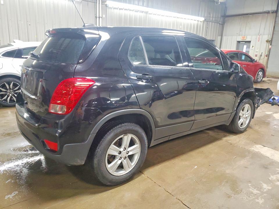 2018 Chevrolet VIN 3GNCJNSB6JL223256 COPART salvage auction — FRONT END, Il - Salvage Certificate, sold $1,500 on 2026-07-09 (photo 3)