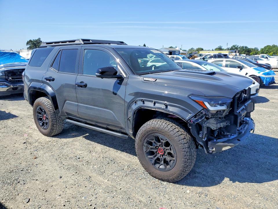 2025 Toyota 4runner VIN JTEVB5BR9S5022928 COPART salvage auction — FRONT END, Ca - Non-Repairable Vehicle Cert, sold $52,000 on 2026-07-07 (photo 4)