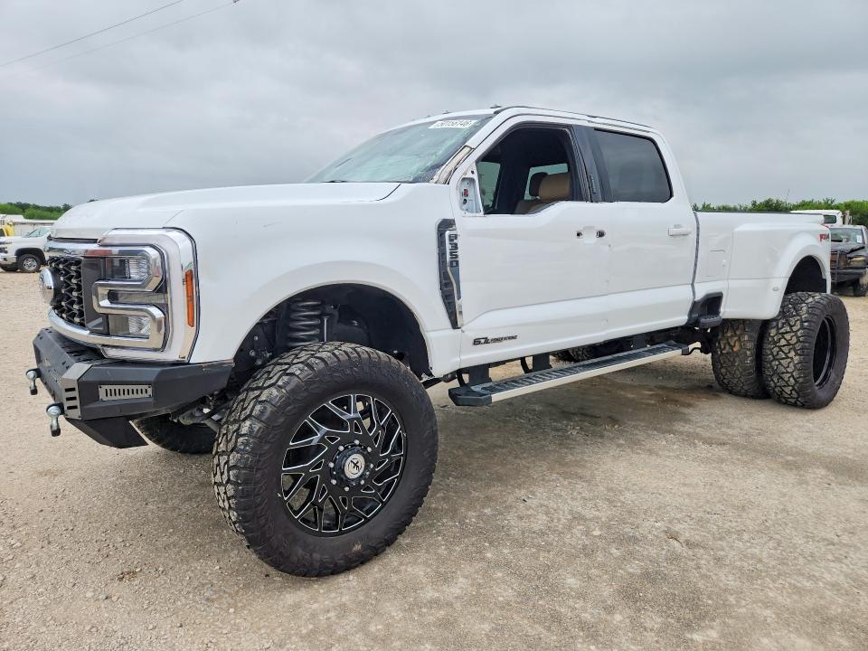 2024 Ford F-350 super duty VIN 1FT8W3DT5REC38255 — COPART salvage auction photo