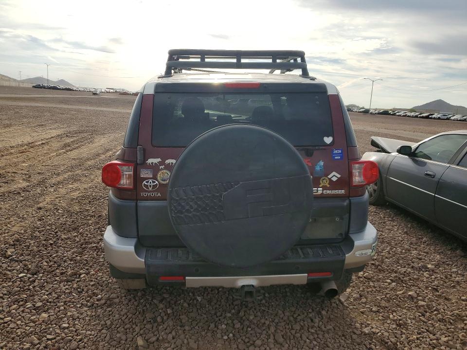 2008 Toyota Fj cruiser VIN JTEBU11F88K009689 COPART salvage auction — FRONT END, Az - Cert Of Title - Salvage, sold $2,800 on 2026-07-07 (photo 6)