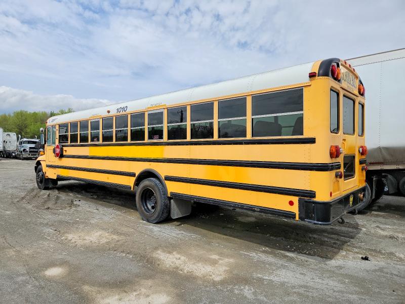 2010 Ic corporation Ce series school VIN 4DRBUAAP2AB229070 COPART salvage auction — NORMAL WEAR, Il - Certificate Of Title, sold $2,000 on 2026-07-08 (photo 3)
