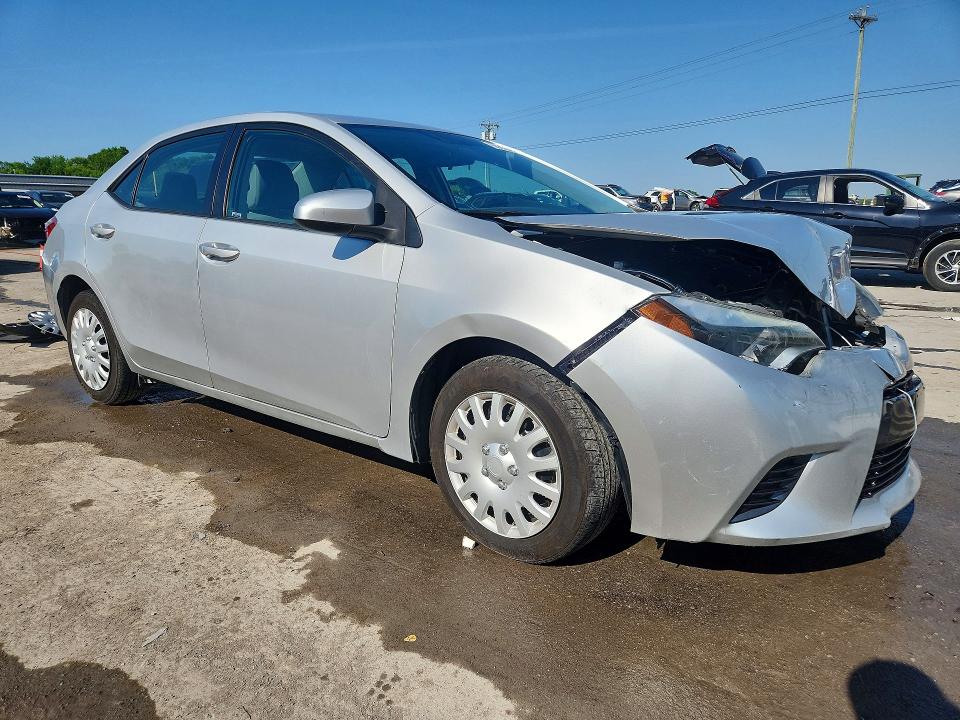 2015 Toyota Corolla VIN 5YFBURHE2FP339925 COPART salvage auction — FRONT END, Tn - Salvage Certificate, sold $3,300 on 2026-07-29 (photo 4)