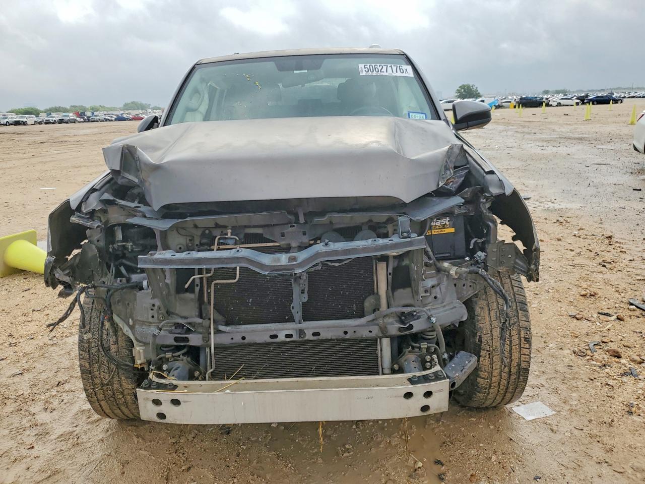 2015 Toyota 4Runner VIN JTEZU5JR7F5096402 COPART salvage auction — Front End, TX - SALVAGE VEHICLE TITLE, sold $6,200 on 2026-06-25 (photo 5)