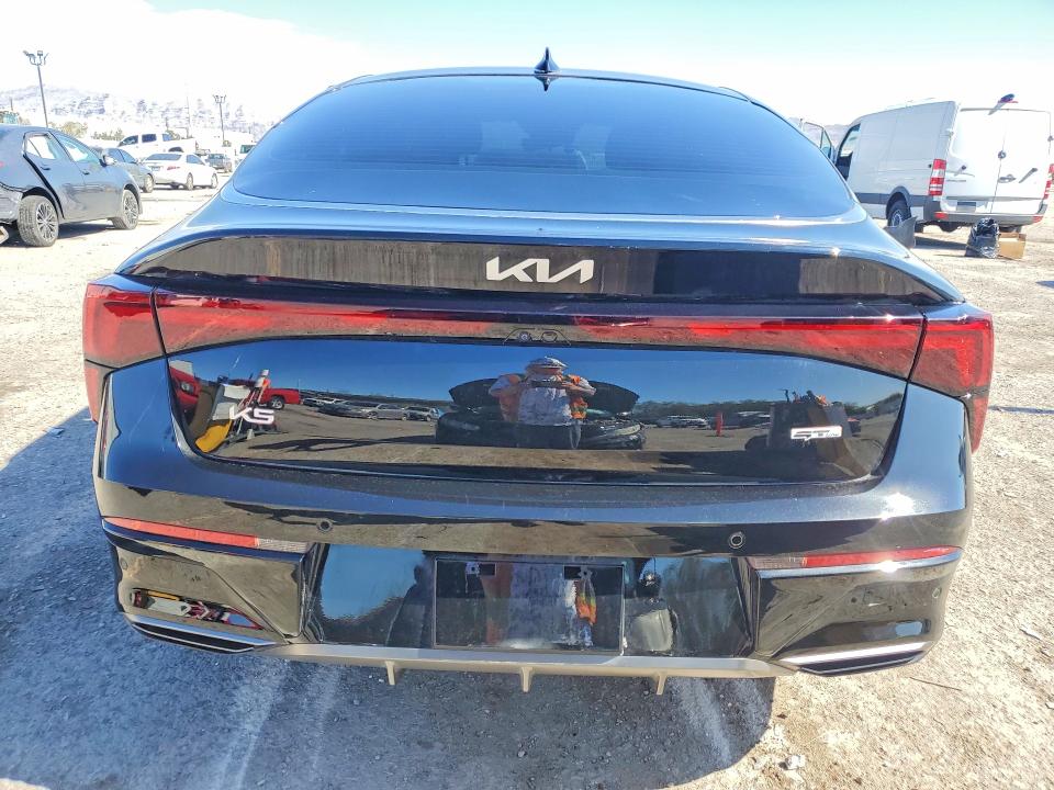 2025 Kia K5 VIN KNAG64J70S5374689 COPART salvage auction — SIDE, Nv - Salvage Title, sold $7,300 on 2026-07-16 (photo 6)