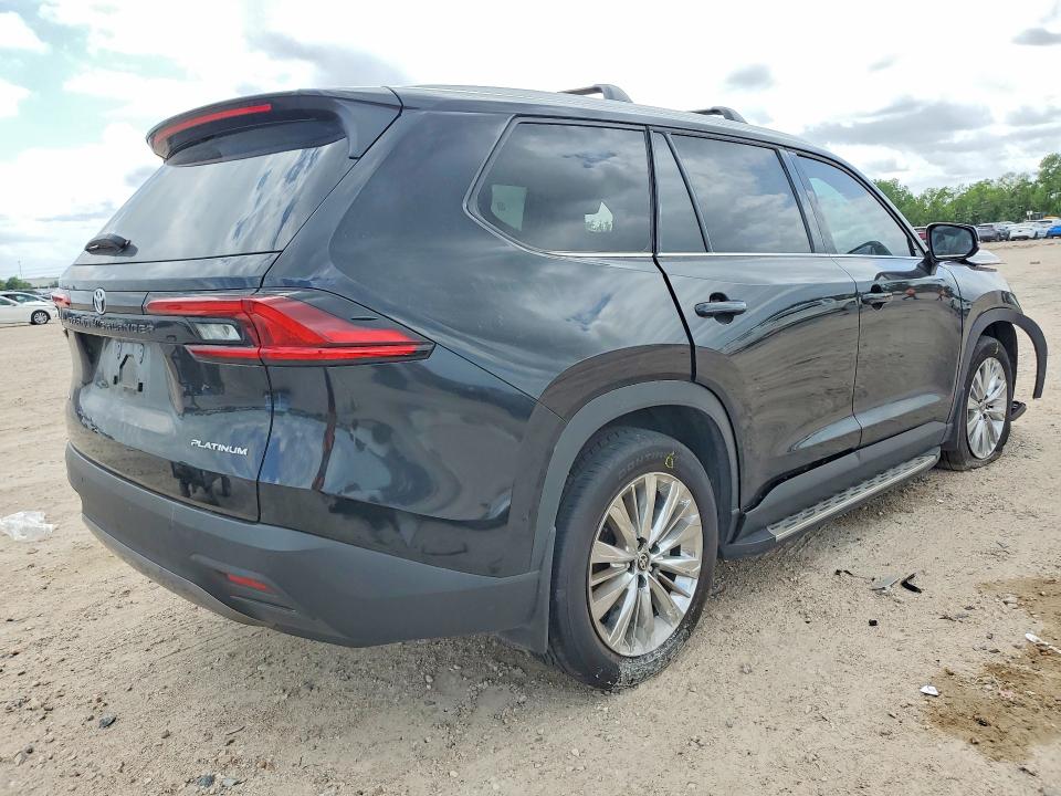2025 Toyota Highlander VIN 5TDAAAB54SS085070 COPART salvage auction — FRONT END, Tx - Salvage Vehicle Title, sold $17,700 on 2026-07-10 (photo 3)